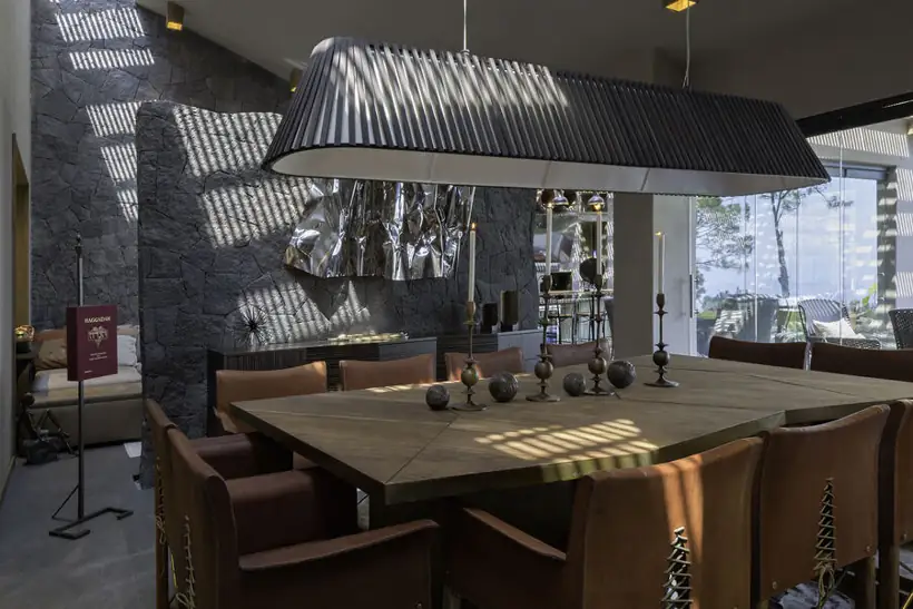 MC House · comedor