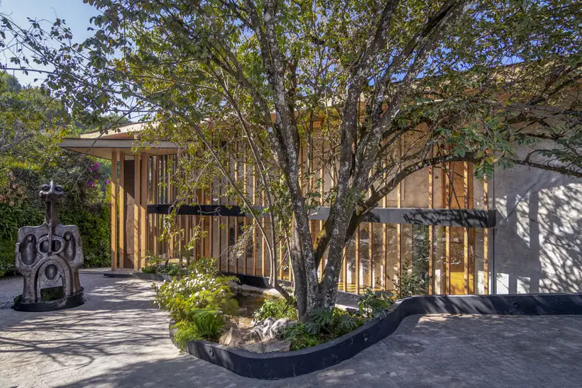 Hanging House · fachada