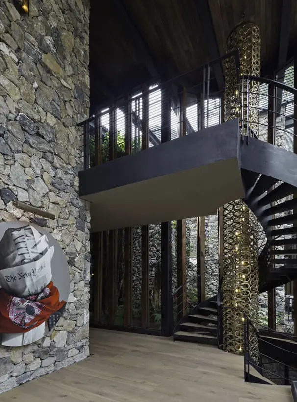 The River House · doble altura